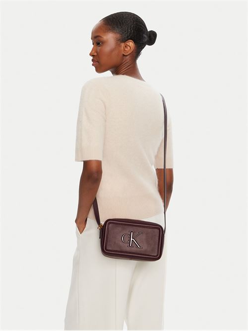 BOLD CK CAMERA BAG CALVIN KLEIN JEANS | LV04F3220G/BAP